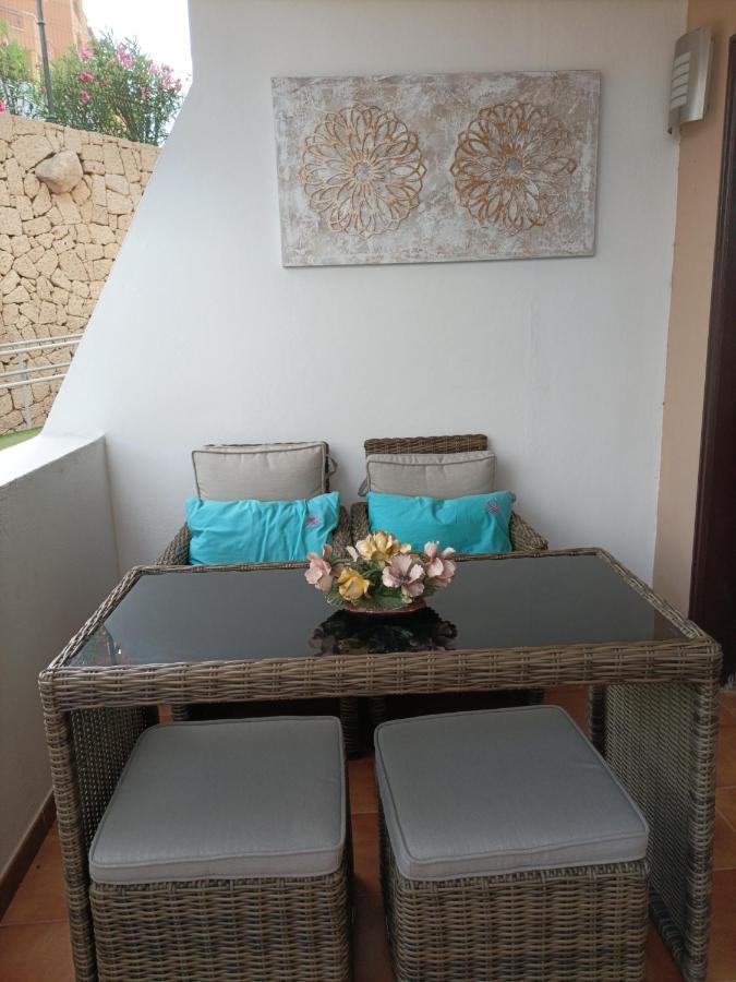 サンミゲル・デ・アボナEstudio En Tenerife Con Piscina / Study Flat With Poolアパートメント エクステリア 写真